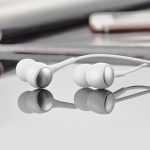 Wired earphones â€œM19 Drumbeatâ€ with microphone - Image 5